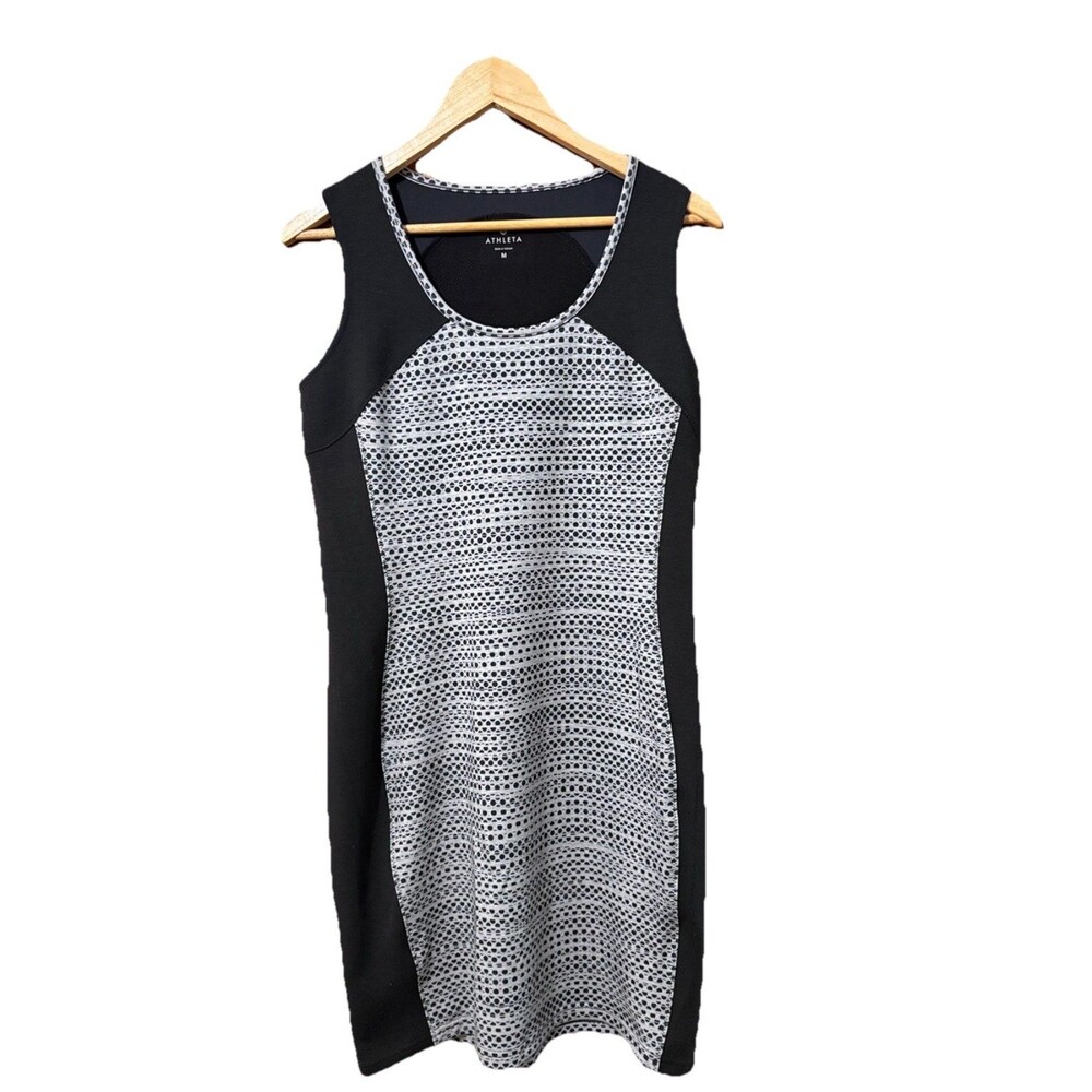 Athleta Dot Fuse Sleeveless Dress Medium Blue Sporty Wicking Casual Comfort
